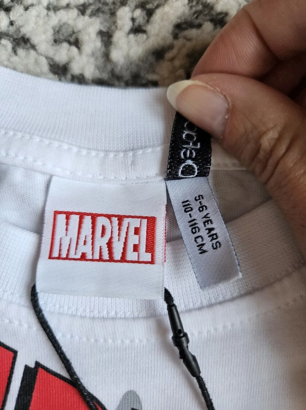 Marvel Spiderman Outfit And Swimsuit Set Size 6/7